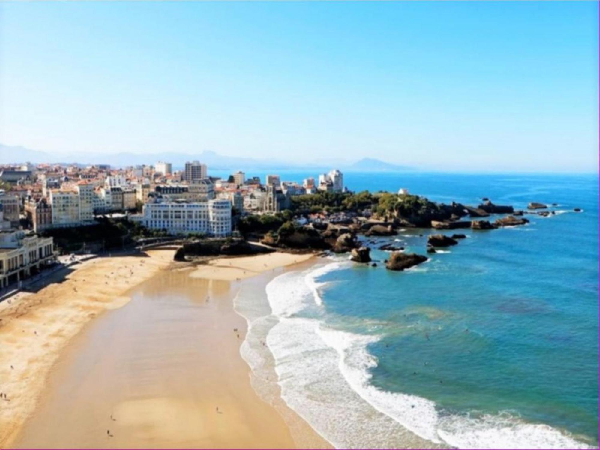 Studio Front De Mer Avec Piscine Et Balcon A Biarritz - Fr-1-3-412 Ngoại thất bức ảnh